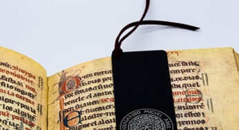 Marcapáginas personalizados y ex libris: arte único para tus libros
